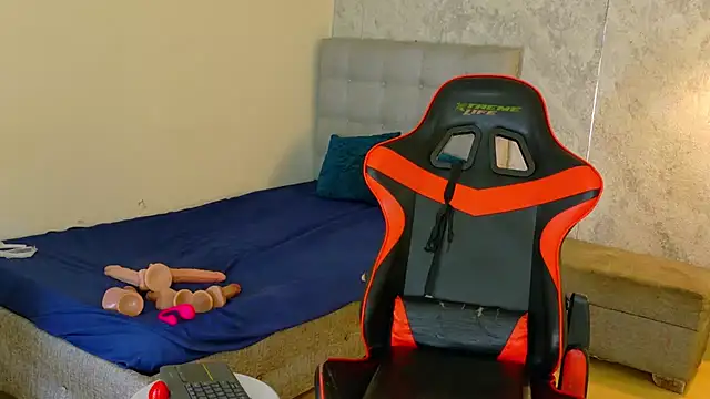 Živý XXX chat emy_0