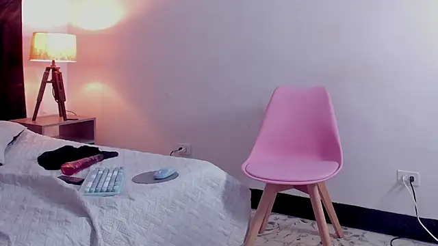 EvelynBlak1's Live XXX Chat
