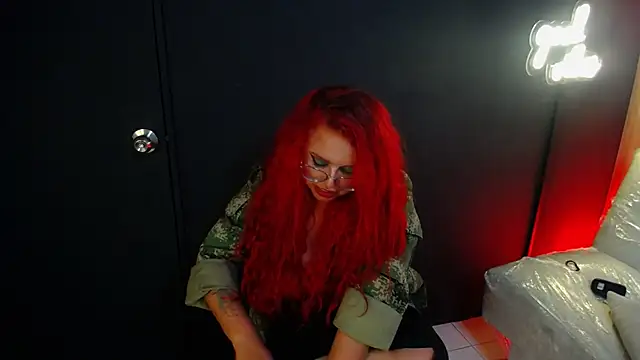 Estefy_Fantasy's Live XXX Chat