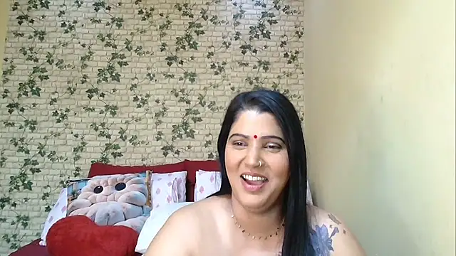 XIndianintimacy's Live XXX Chat