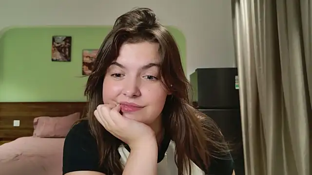 showmeparadise – Naživo XXX chat