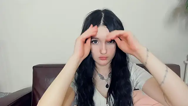 צ'אט XXX בשידור חי של NuCorley