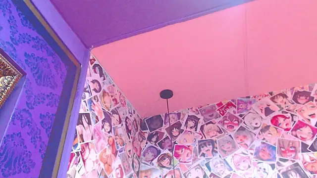 Chat +18 de Mini_Rouse ao vivo