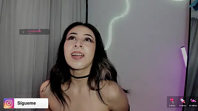 Chat XXX en directo de Sara_Foxx1