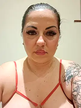 juliaaa18のライブXXXチャット