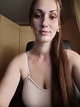 LunaCrystall Chat XXX in diretta