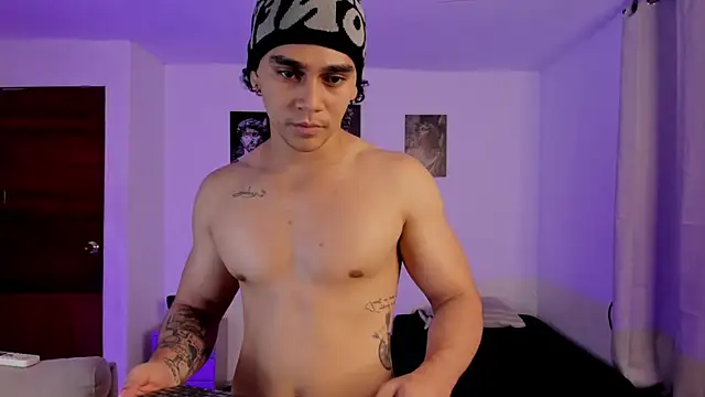 mateo_jack's Live XXX Chat