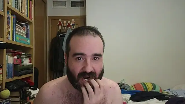 curiosillo83 – Naživo XXX chat