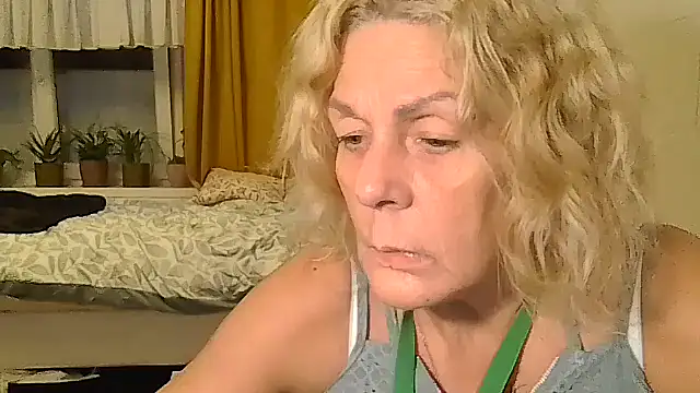 belgianshantie's Live XXX Chat