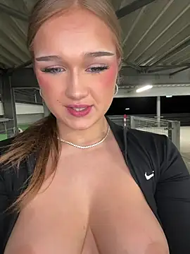 Hannah-2007n Live XXX chat