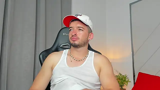 Онлайн чат XXX Logan_WolfJS