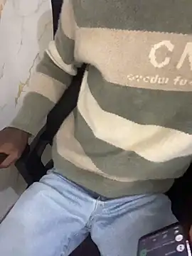 YsugarBoy Show in webcam