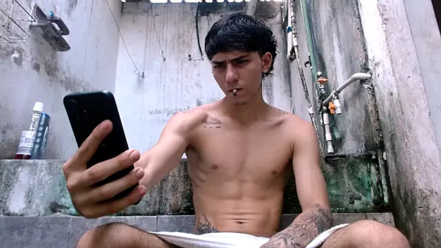 FlexxPrimeeのライブXXXチャット
