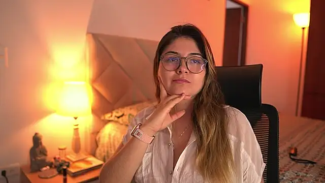 Czat XXX na żywo – Lau_Bee