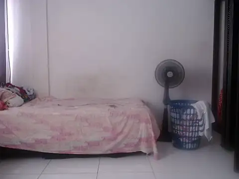 Adriana_0312: απευθείας συνομιλία ΧΧΧ