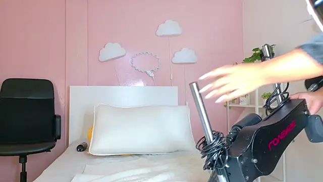 SeleneGibson__: απευθείας συνομιλία ΧΧΧ
