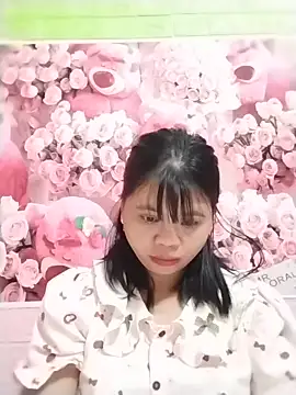 Xuka_lyss Chat XXX live
