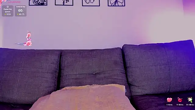 Aura_QS' Live XXX Chat