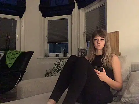 LaraaMaxx's Live XXX Chat