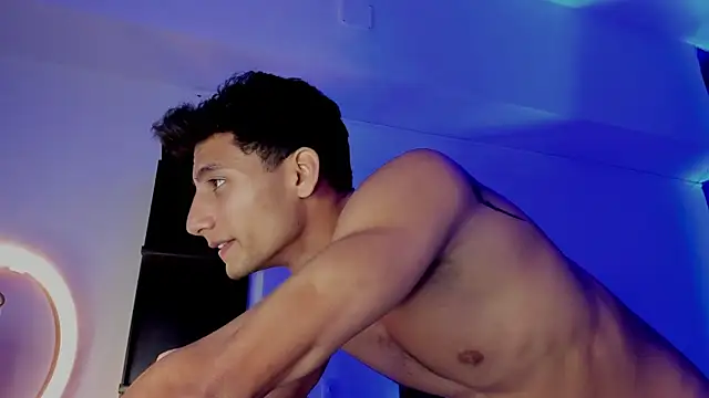 MaxiimoRomano_ 라이브 XXX 채팅