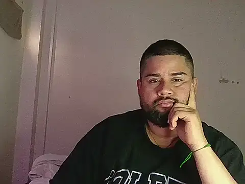 GABRIELGARCIA1313 live XXX chat