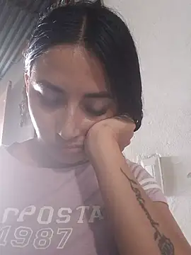 Онлайн чат XXX Ann_Houston_