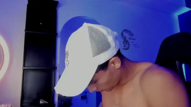 MaxiimoRomano_ Chat XXX live