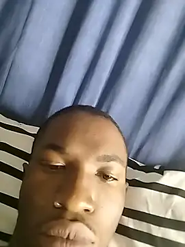 Chat XXX en directo de Breezyvikky
