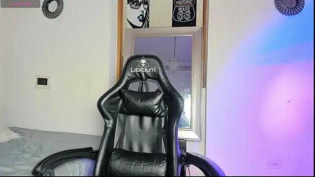Aria_Blue_ live XXX chat