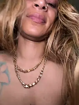 Shuggabutt XXX чат на живо