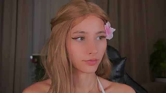 EditaBails XXX чат на живо