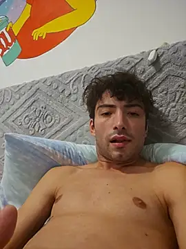 Show modela scopamiforte20cm na web-kameri