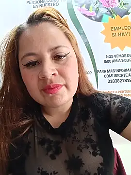 VANESSA__28 XXX чат на живо