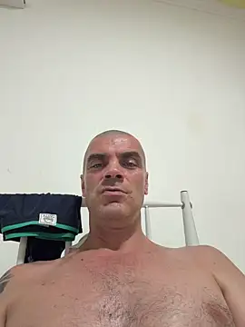 SIRMASTERDOMINATORXXL: απευθείας συνομιλία ΧΧΧ