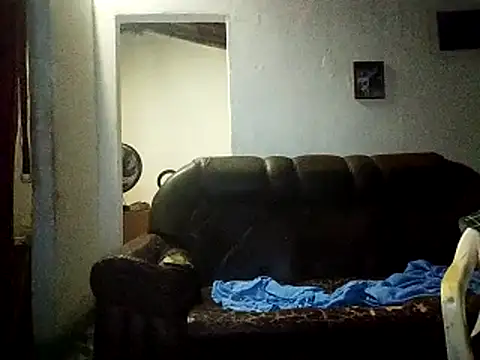 tarra122 Adlı Modelin Canlı XXX Sohbeti
