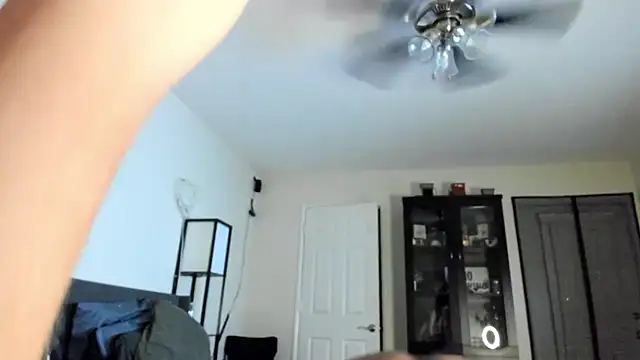 Živý XXX chat TrophyTroy