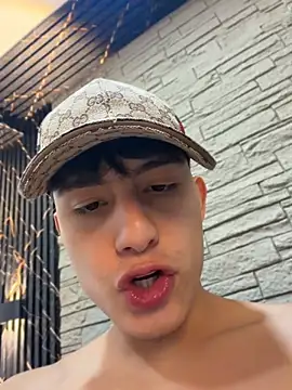 Lander_Cruz Chat XXX in diretta