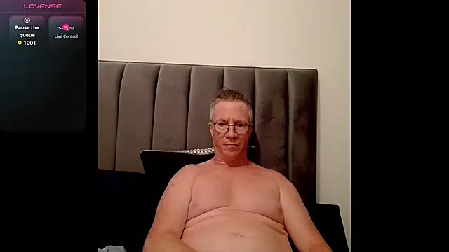 Chat +18 de SinfulPulse69 ao vivo