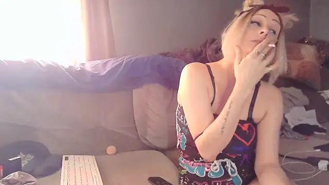Chat +18 de Splash_Queen420 ao vivo