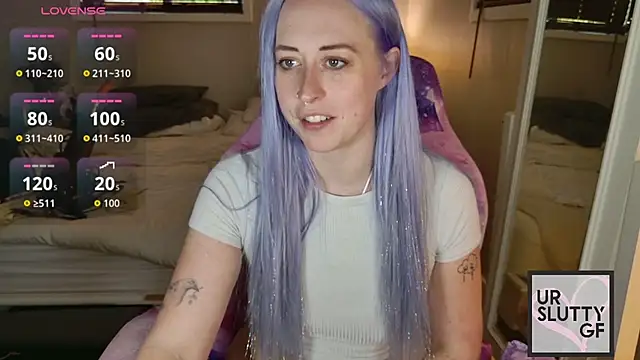 Chat +18 de ursluttygf ao vivo