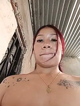 Chatroom XXX en direct de Rous-squir