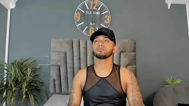 Robin_Rief's Live XXX Chat