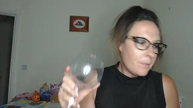 Humiliatrixxxx's Live XXX Chat
