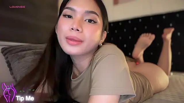 دردشة NaughtyJedGirl الجنسية المباشرة