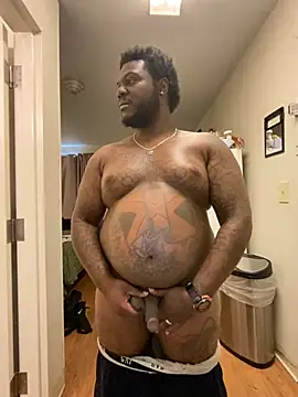 צ'אט XXX בשידור חי של Tattedupdek