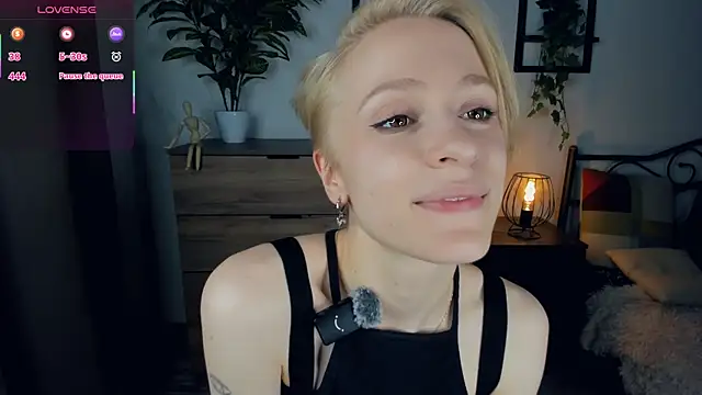 JanettePerro's Live XXX Chat
