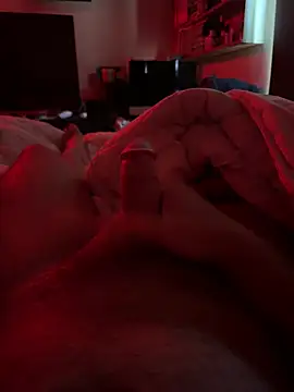 Travieso_Manu webcam show