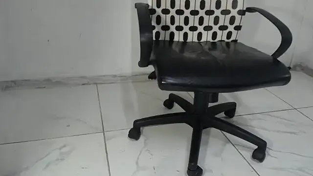 Chat XXX ao vivo de BootySoYummyX