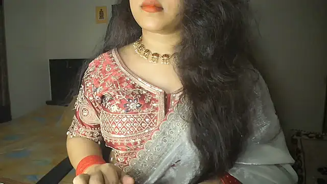 XXX chat uživo modela queen_angel67