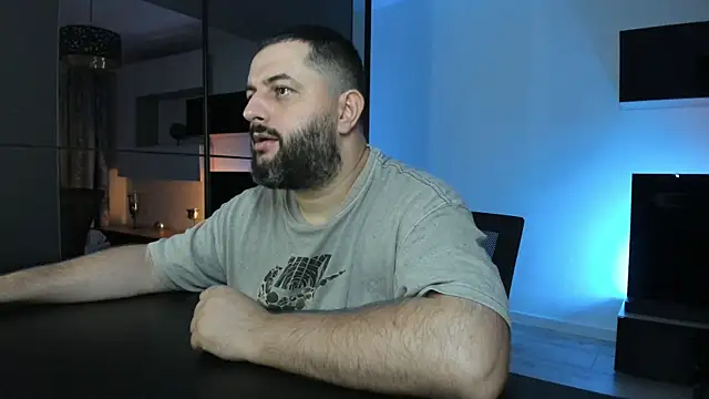 DravenPeak live XXX chat